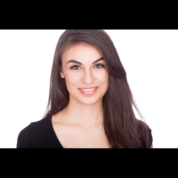 I’m so happy you’re here👋🏼 - Picture 1 of 8